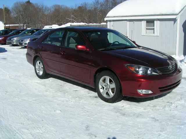 Toyota Camry SE Sedan