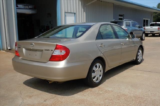 Toyota Camry 2004 photo 2