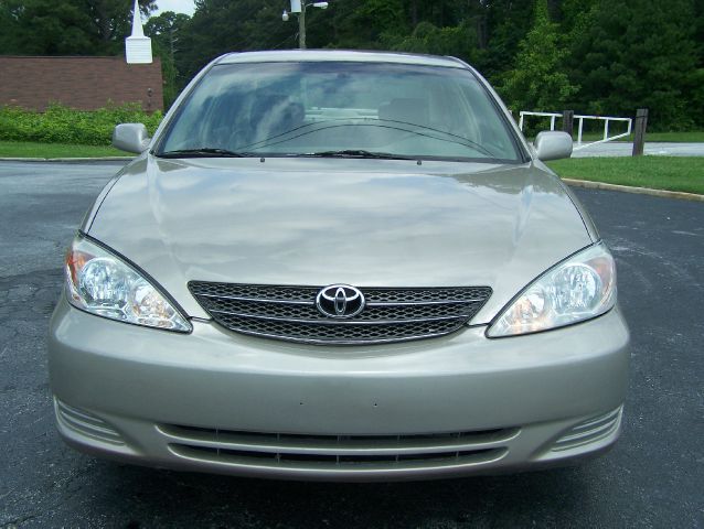 Toyota Camry 2004 photo 2