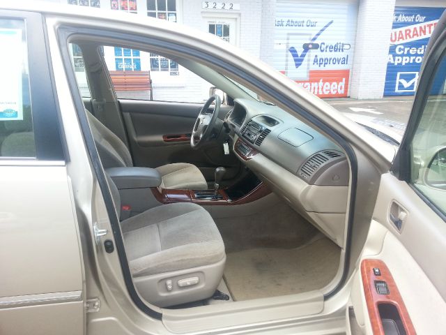 Toyota Camry 2004 photo 1
