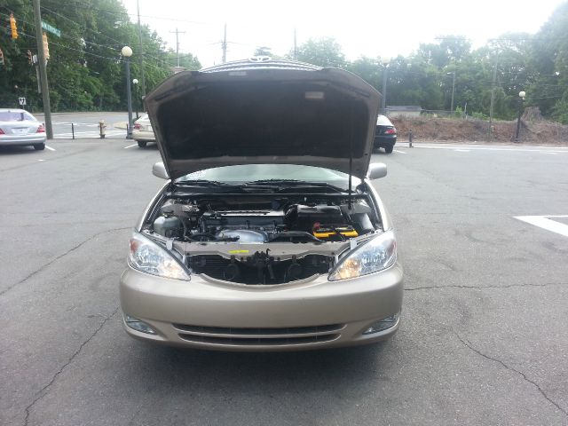 Toyota Camry 2004 photo 14