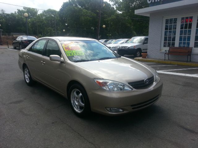 Toyota Camry 2004 photo 24