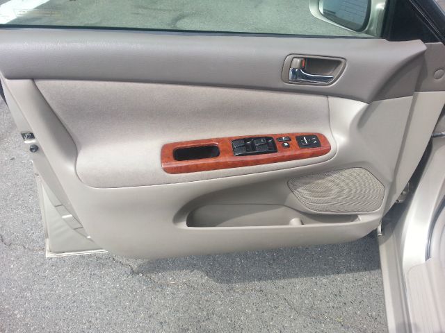 Toyota Camry 2004 photo 28