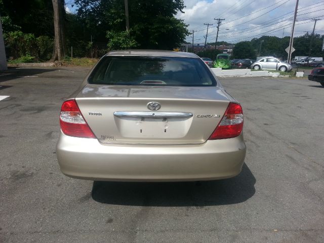 Toyota Camry 2004 photo 30