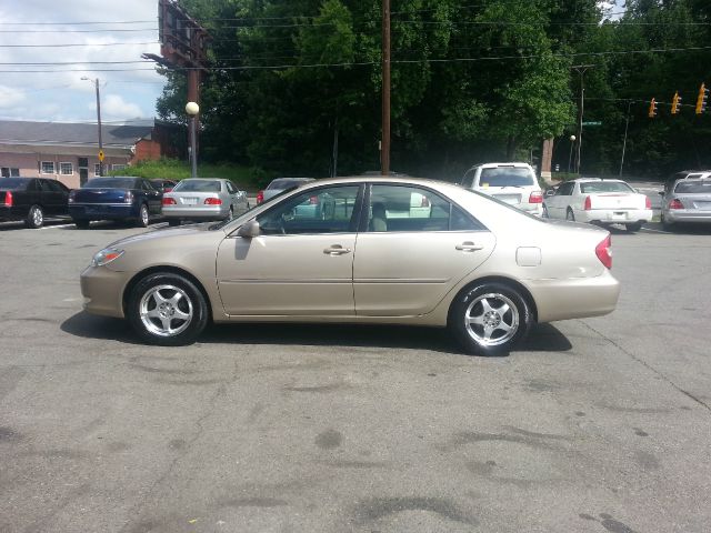 Toyota Camry 2004 photo 4
