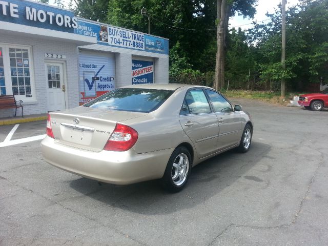 Toyota Camry 2004 photo 7