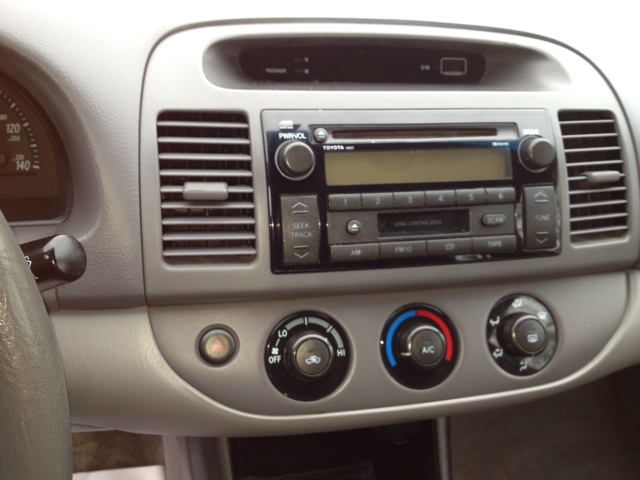 Toyota Camry 2004 photo 3