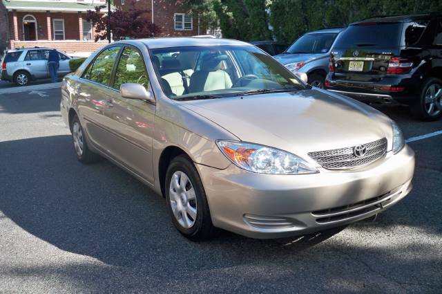 Toyota Camry 2004 photo 1