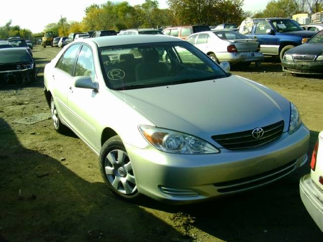 Toyota Camry 2004 photo 1