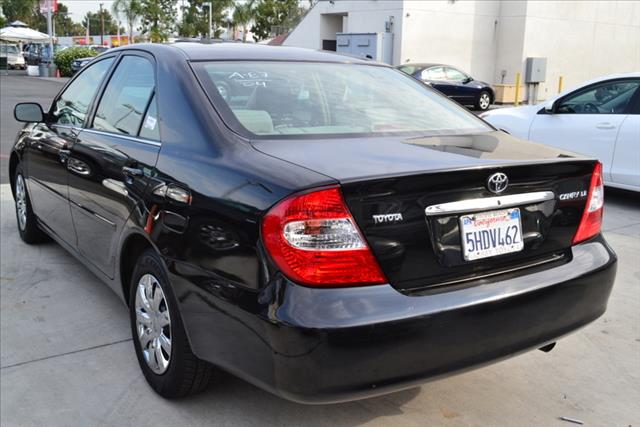 Toyota Camry Base Sedan