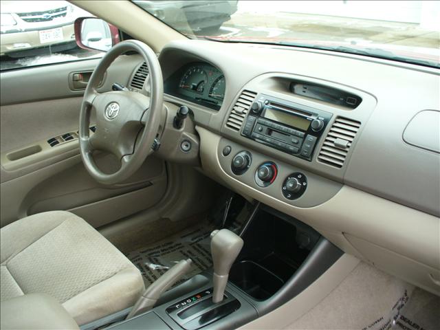 Toyota Camry 2004 photo 2