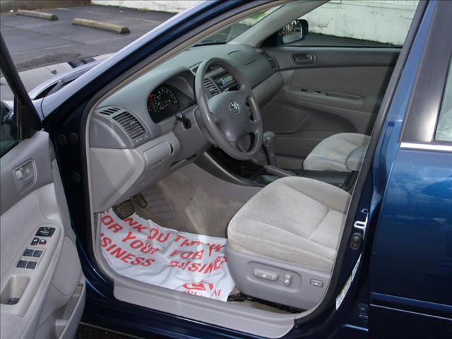 Toyota Camry 2004 photo 2