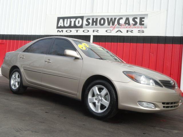 Toyota Camry Sport -5 Speed-stick-4x4 Unspecified