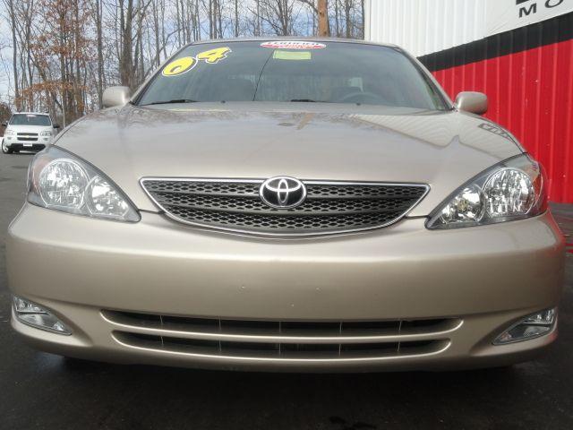 Toyota Camry 2004 photo 2