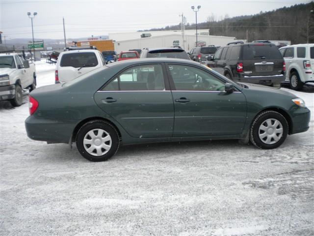 Toyota Camry 2004 photo 2