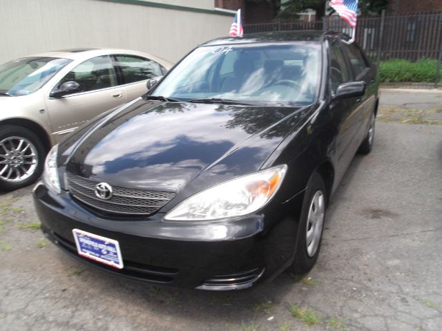 Toyota Camry 2004 photo 2