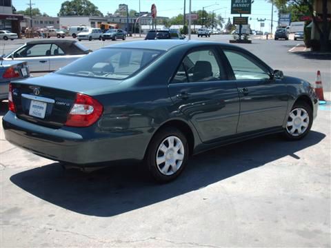 Toyota Camry 2004 photo 2