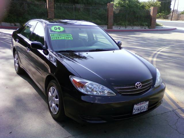 Toyota Camry 2004 photo 2