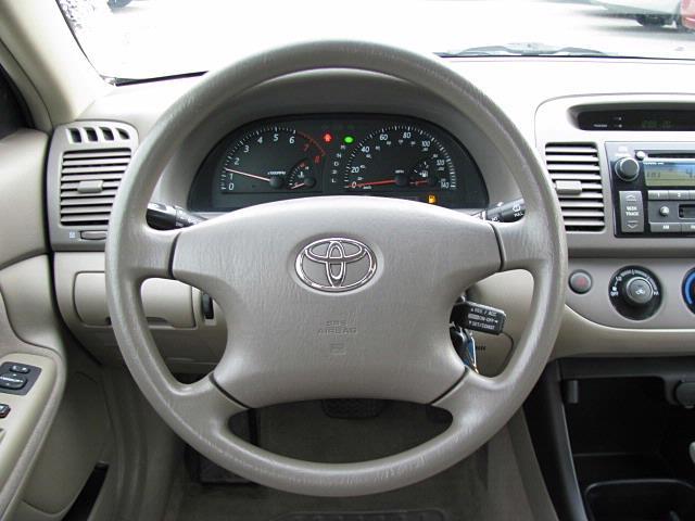Toyota Camry 2004 photo 5