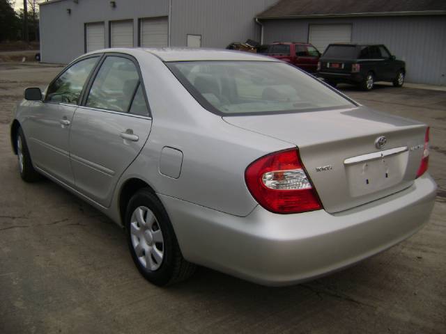 Toyota Camry 2004 photo 2