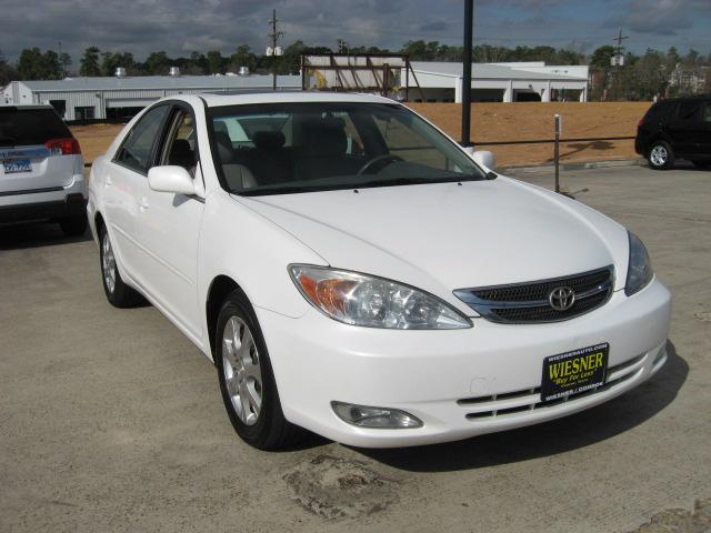 Toyota Camry 2004 photo 2