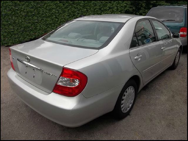 Toyota Camry 2004 photo 3