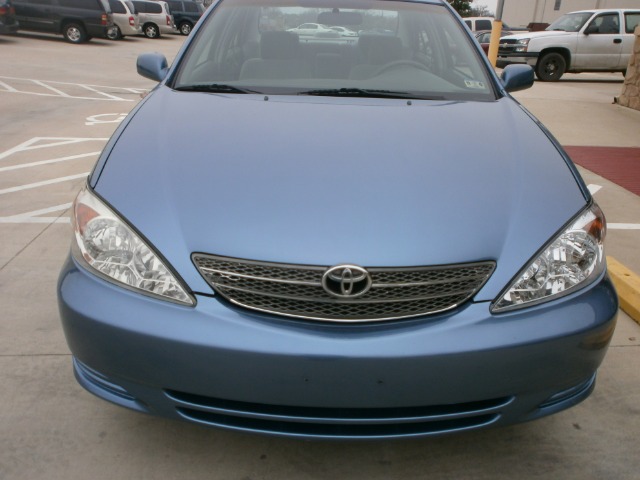 Toyota Camry 2004 photo 2