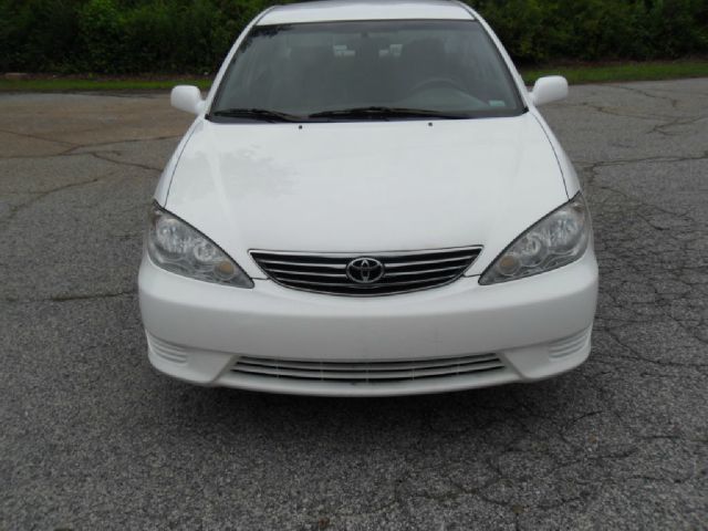 Toyota Camry 2005 photo 1