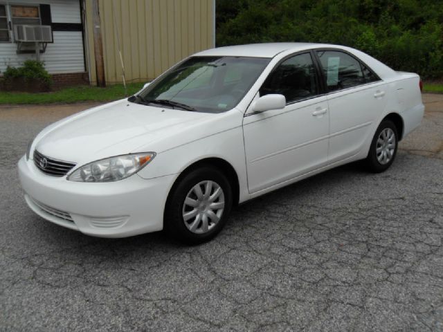 Toyota Camry 2005 photo 2