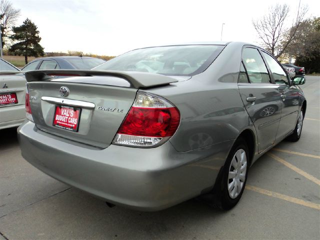 Toyota Camry 2005 photo 1