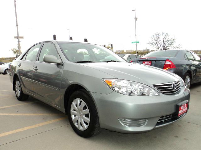 Toyota Camry 2005 photo 2