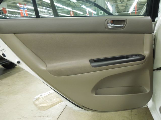 Toyota Camry SEL Sport Utility 4D Sedan