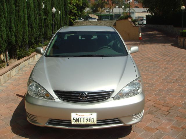 Toyota Camry 2005 photo 3