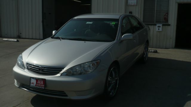 Toyota Camry 2005 photo 4