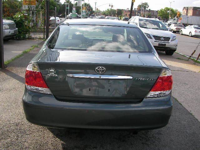 Toyota Camry 2005 photo 3