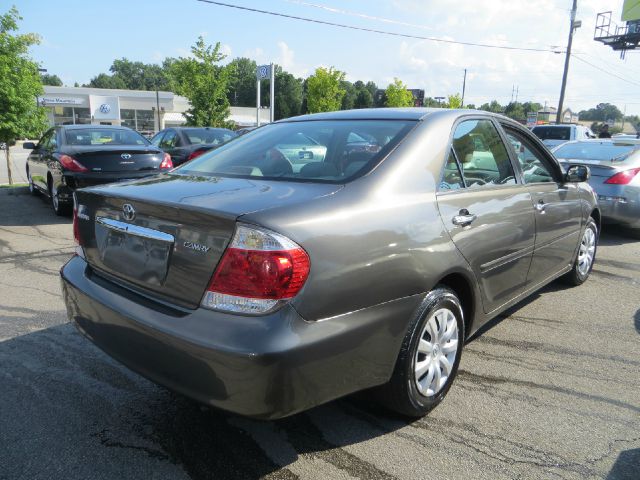 Toyota Camry 2005 photo 1