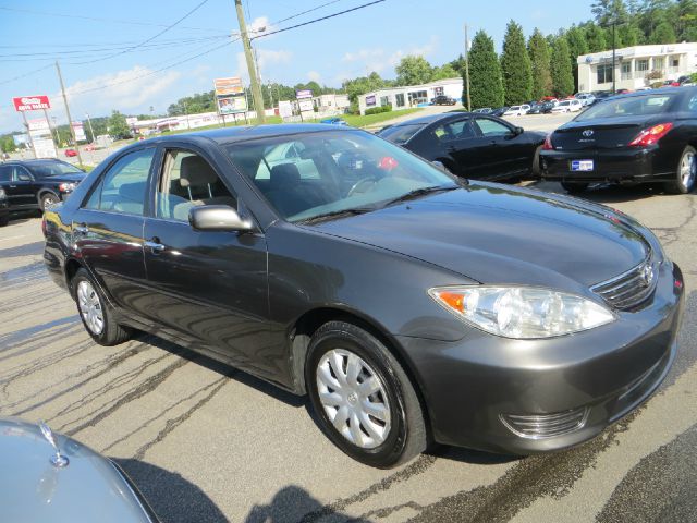 Toyota Camry 2005 photo 2
