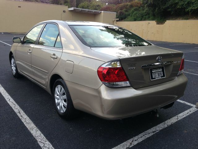 Toyota Camry 2005 photo 1