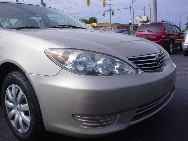 Toyota Camry 2005 photo 17