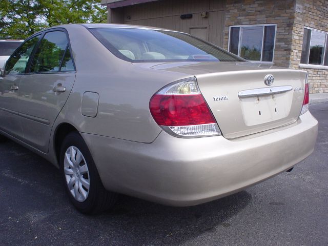 Toyota Camry 2005 photo 3