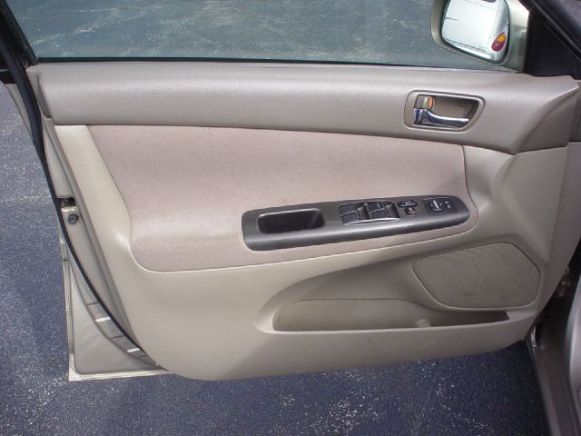 Toyota Camry 2005 photo 8
