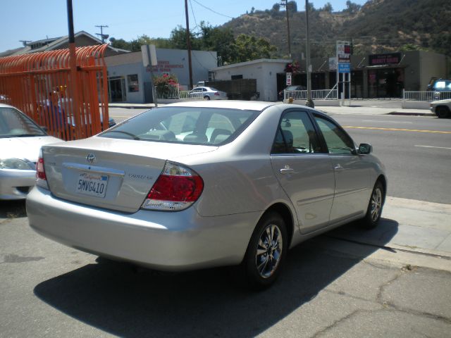 Toyota Camry 2005 photo 3