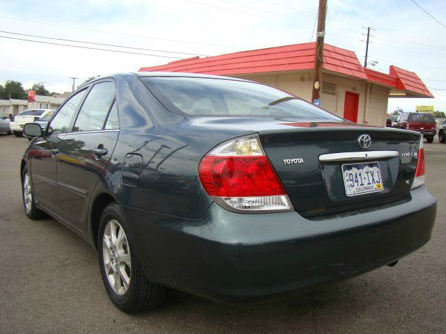 Toyota Camry Ext. Cab 6.5-ft. Bed 4WD Sedan