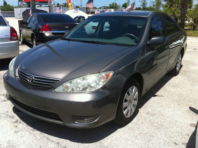 Toyota Camry 2005 photo 1