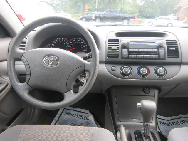 Toyota Camry 2005 photo 4