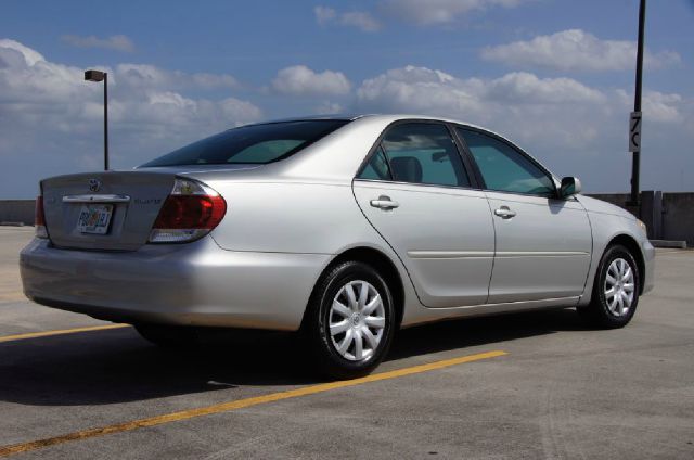 Toyota Camry 2005 photo 1