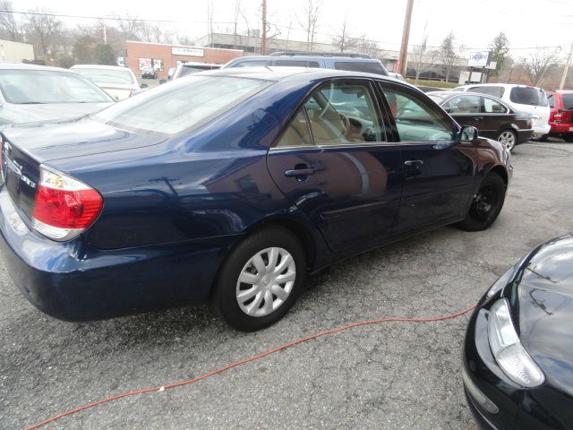 Toyota Camry 2005 photo 2