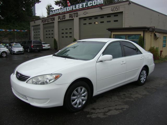 Toyota Camry 4x4 STX Sedan