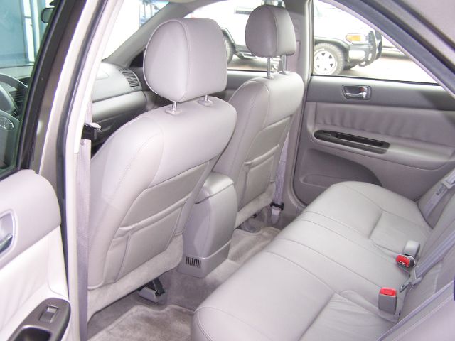 Toyota Camry Enthusiast 2D Roadster Sedan