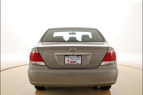 Toyota Camry 2006 photo 1